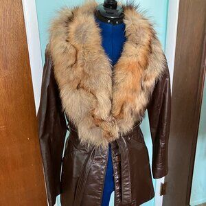 Brown Leather Jacket with Genuine Fox Fur Collar - Winkelman's Best, Size M